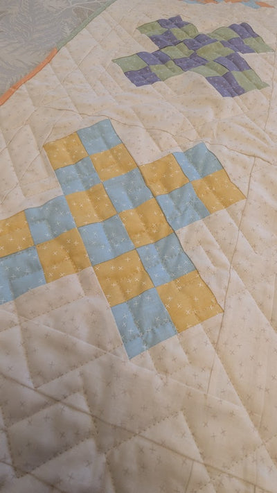 Crisscross Baby Quilt